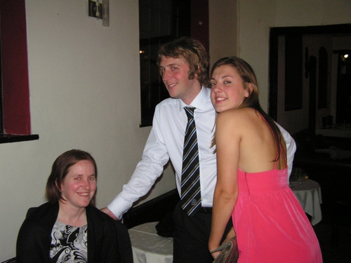 ANNUAL DINNER DANCE @ CAISTER HALL - FRIDAY 17TH APRIL 2009 - photo 31 (pictures\pict0104.jpg)